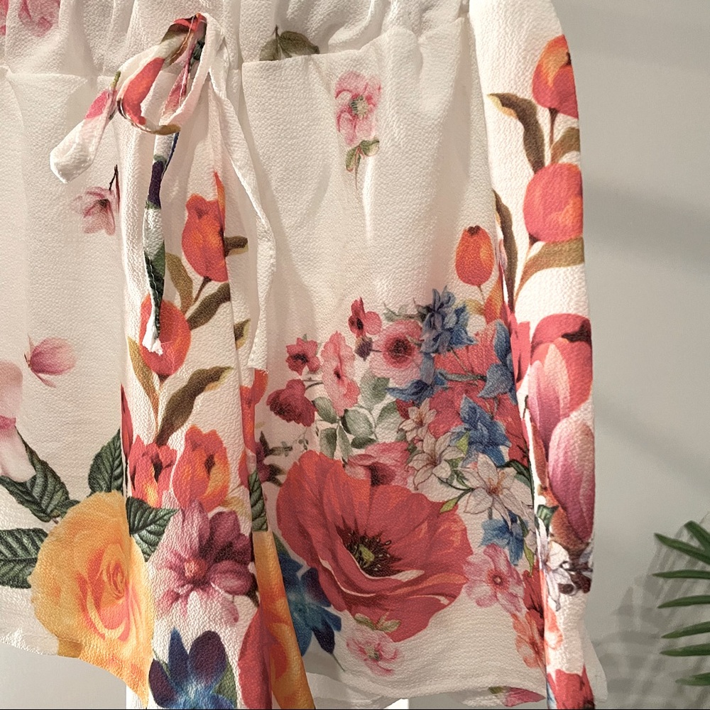 Floral Shorts - Picture 4 of 4